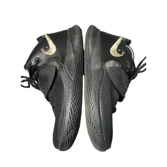 Nike Kyrie Flytrap 3 'Black Metallic Gold' Men's Sneakers Size 8.5
